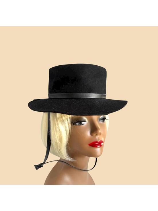 Accessories - Vintage Clover Lane Wool Felt Hat: 1970s Black Brim with Chinstrap